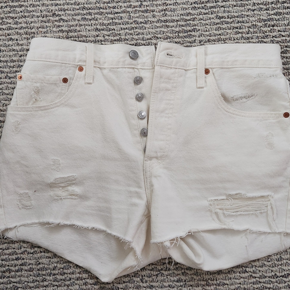 Levis white denim shorts